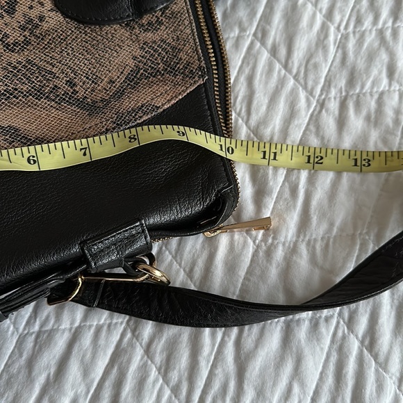 NWOT - Leather color block bag - Picture 8 of 9